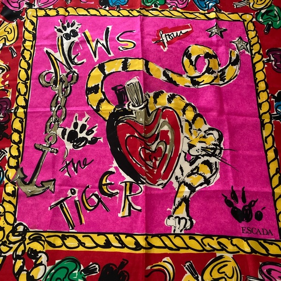 ESCADA VTG “News from the Tiger” Silk Scarf - Picture 4 of 10